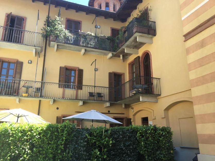 Villa Scati Bed And Breakfast Мелаццо Экстерьер фото