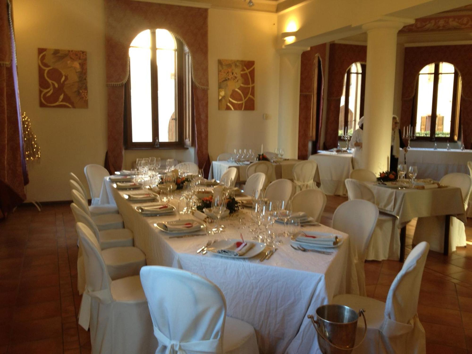 Villa Scati Bed And Breakfast Мелаццо Экстерьер фото