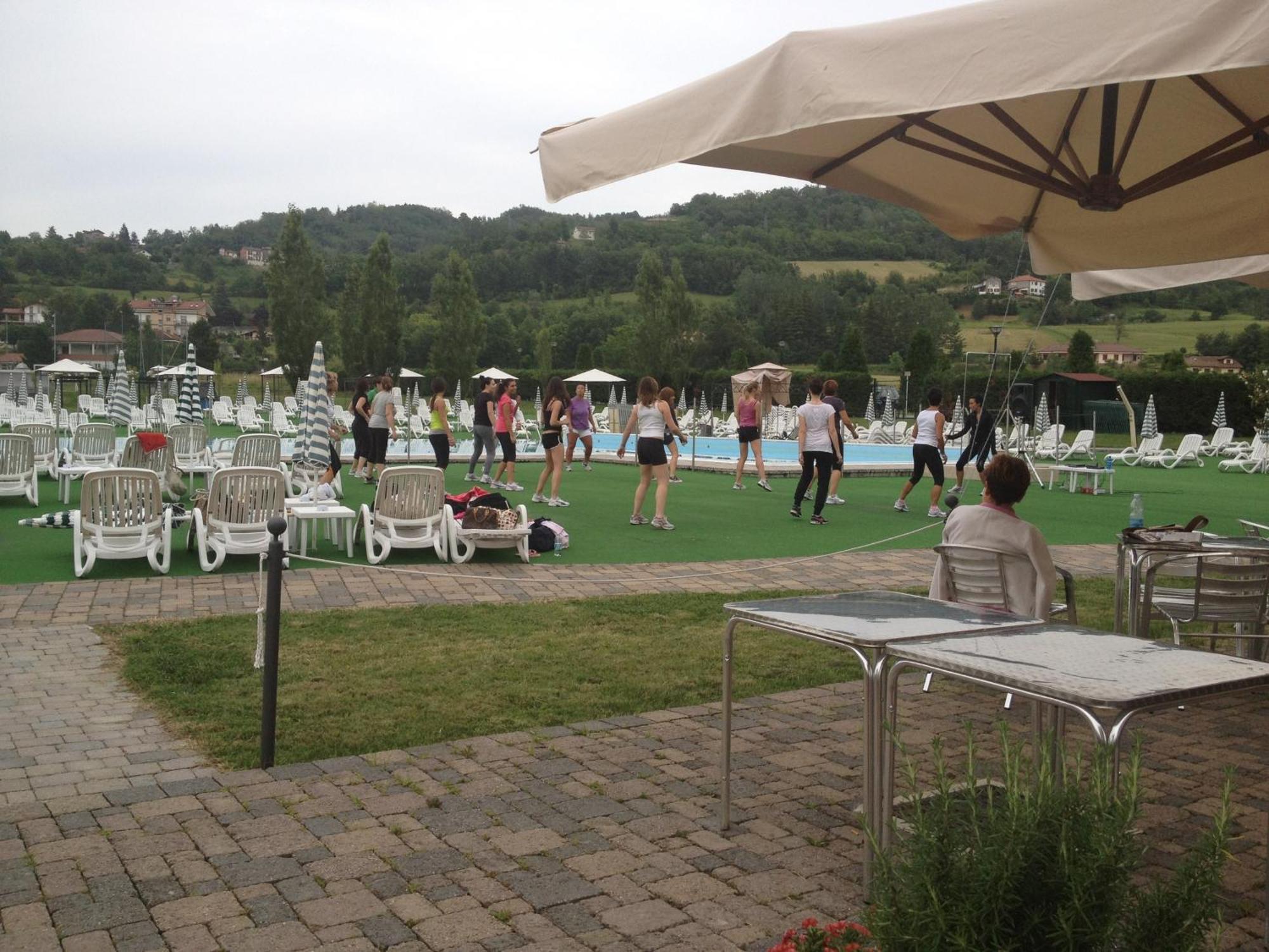 Villa Scati Bed And Breakfast Мелаццо Экстерьер фото