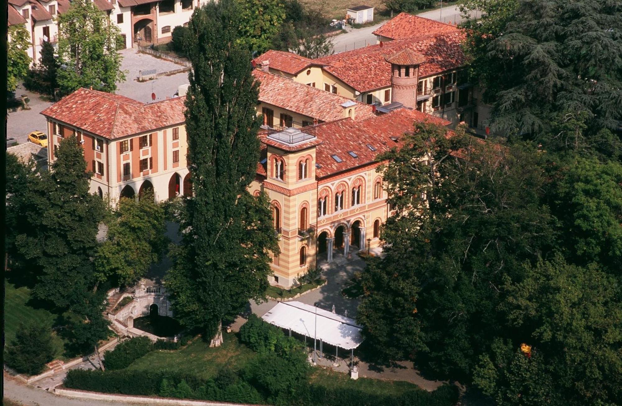 Villa Scati Bed And Breakfast Мелаццо Экстерьер фото